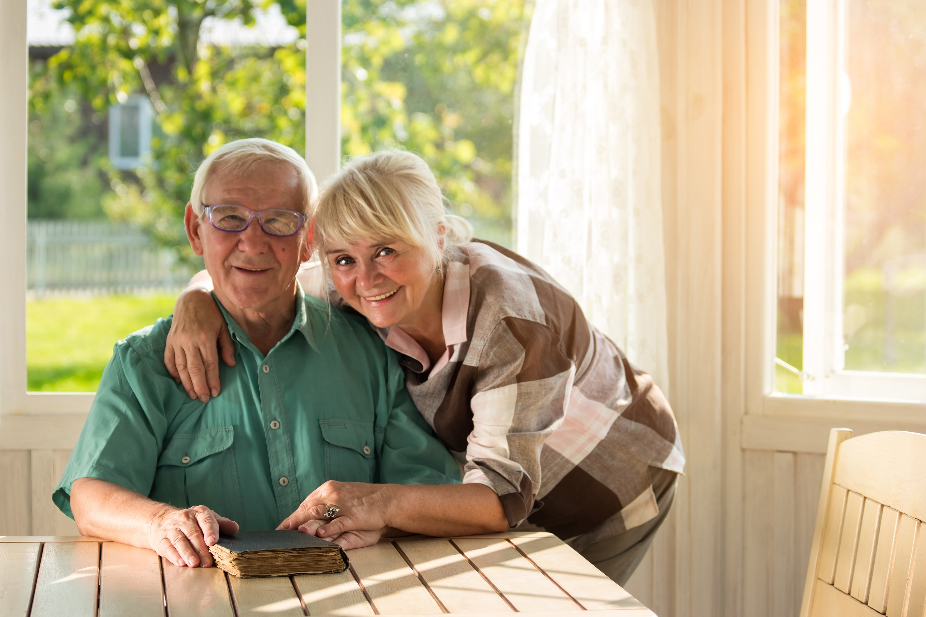 7 Tips on Talking to an Elderly Loved One About Assisted Living